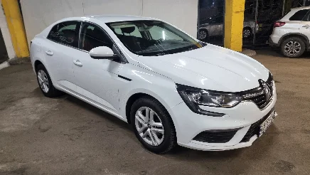 Renault Megane photo-6